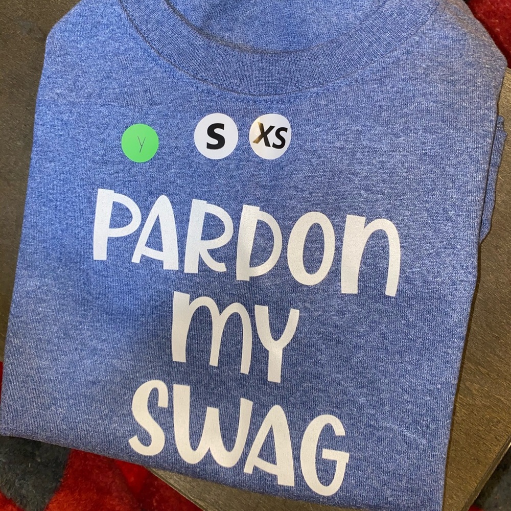 NWOT YOUTH GRAPHIC TEE